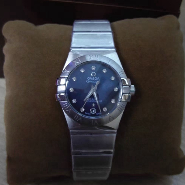 オメガ時計正面デザイン